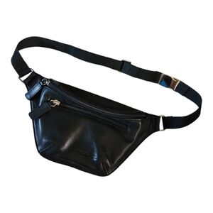 Fossil Black Belt Bag | Adjustable Strap | Zippered Compartments | Compact Cross